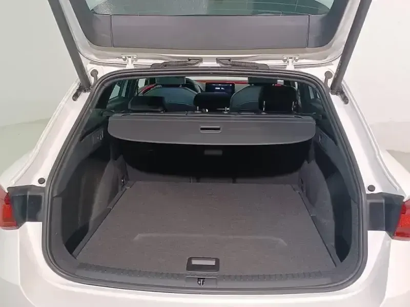 Usado Seat Leon Style 110 CV (80 kW) 2024