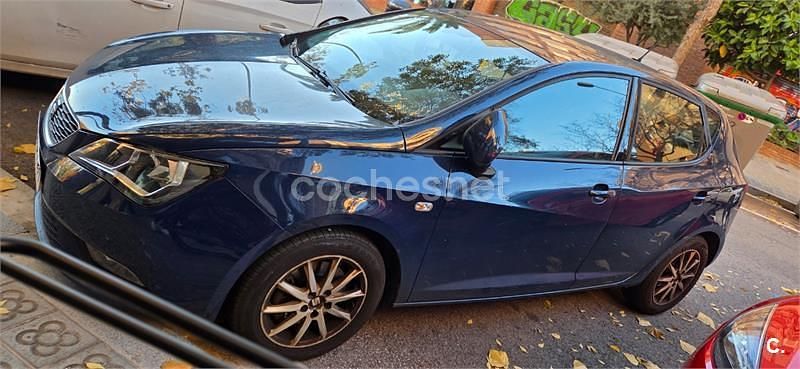 Usado Seat Ibiza CONNECT 110 CV (80 kW) 2016 Azul Berlina