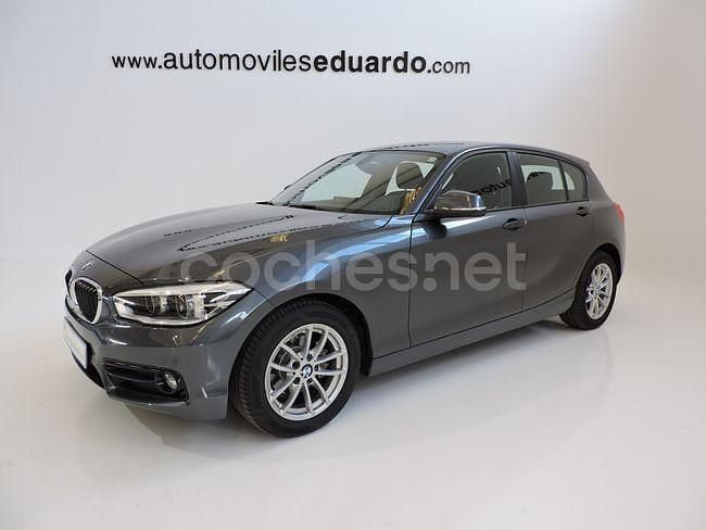 Gris / plata Usado 2019 BMW 118 Sport Line Utilitario | 19.500 € (Buen precio) - Imagen 1/4