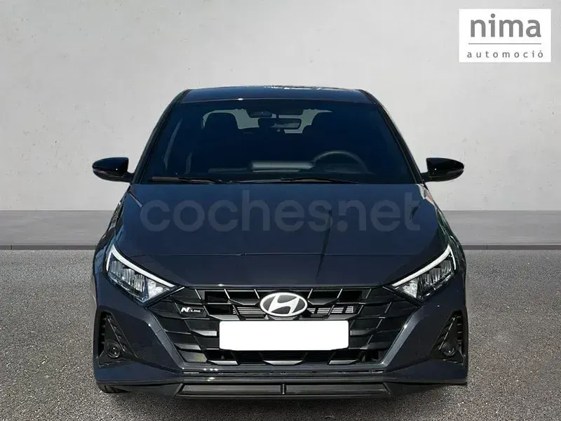 Nuevo Hyundai i20 N Line 79 CV (58 kW) 2025 Gris / plata Utilitario