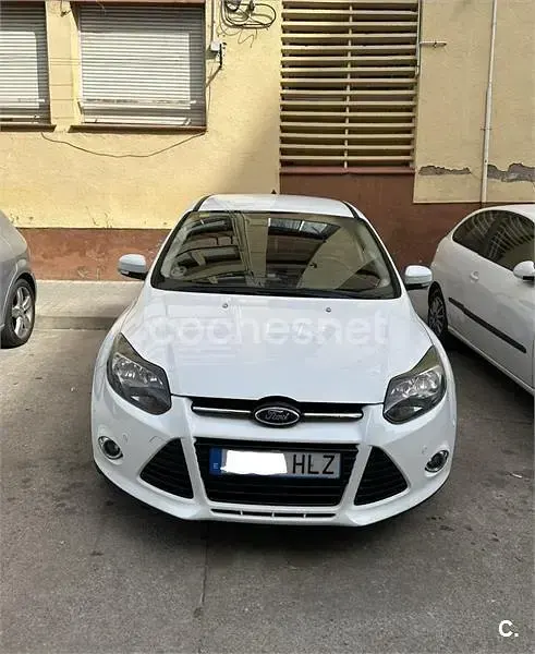Brugt Ford Focus Trend 115 HK (84 kW) 2012 Hvid Sedan
