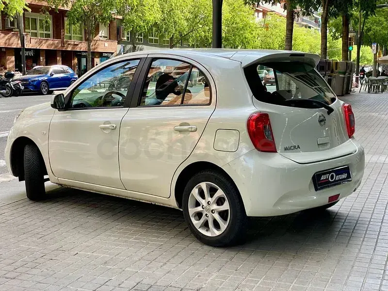 Usado Nissan Micra Acenta 80 CV (58 kW) 2015 Blanco Utilitario