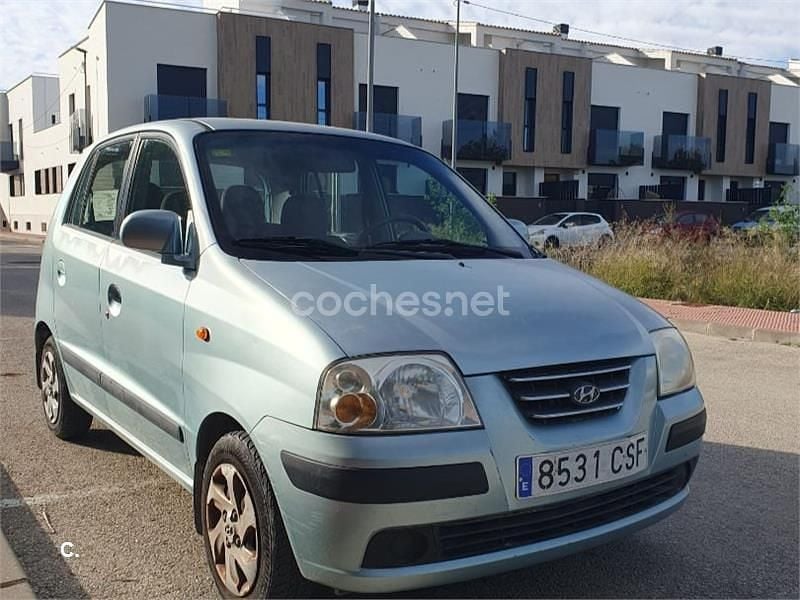 Verde Usado 2004 Hyundai Atos GLS Utilitario | 2300 € (Precio justo) - Imagen 1/4