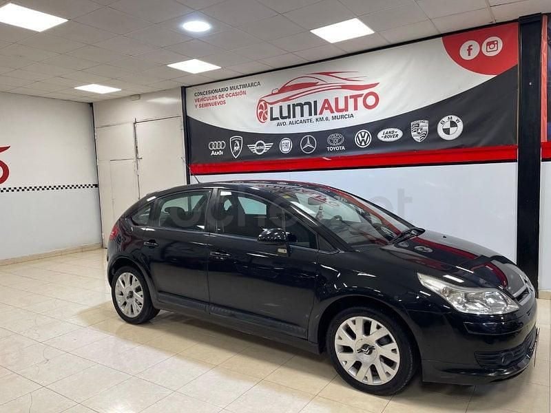 Usado Citroën C4 92 CV (67 kW) 2007 Negro Berlina