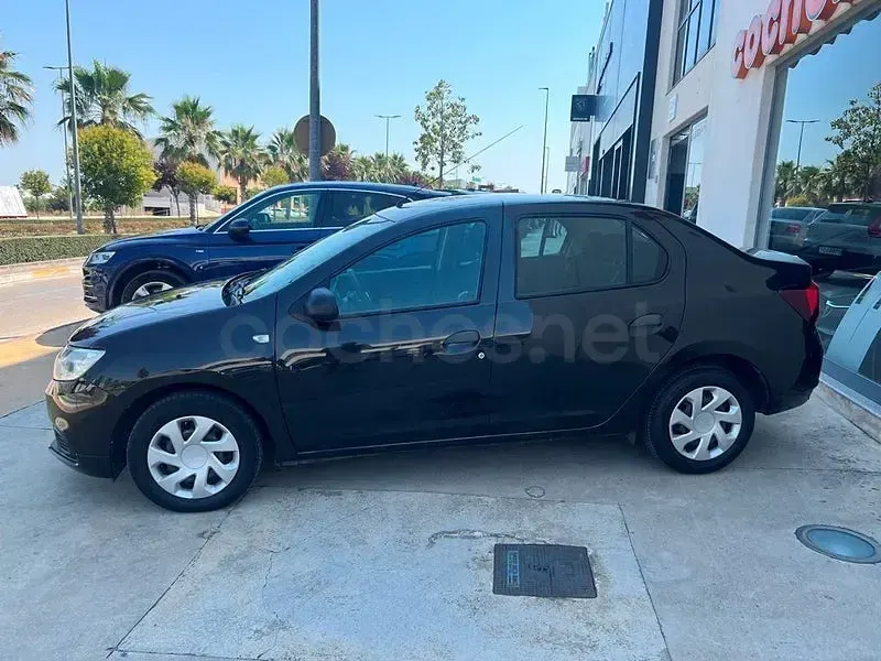 Usado Dacia Logan Essentiel 73 CV (53 kW) 2018 Negro Berlina