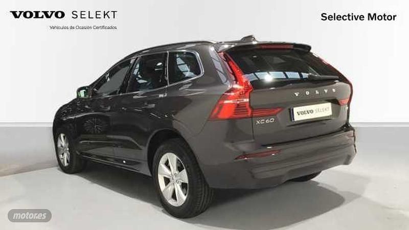 Usado Volvo XC60 2023 Gris SUV