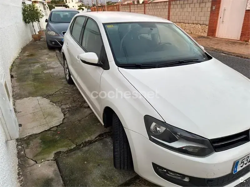 Usado VW Polo Advance 90 CV (66 kW) 2012 Blanco Utilitario