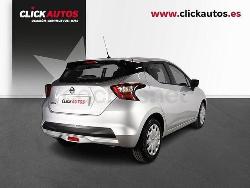 Usado Nissan Micra Acenta 92 CV (67 kW) 2023 Gris / plata Utilitario