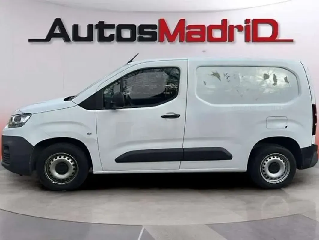 Usado Citroën Berlingo 103 CV (75 kW) 2019 Blanco Monovolumen