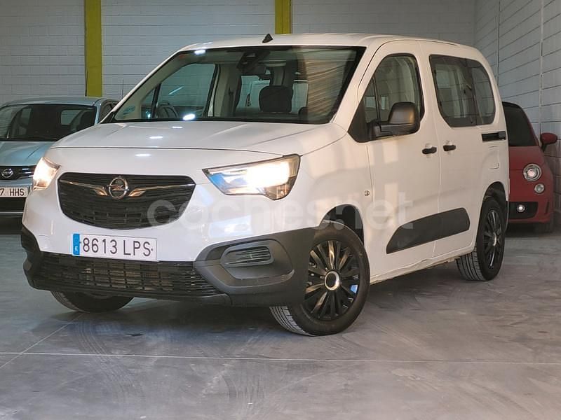 Usado Opel Combo Life Edition 102 CV (75 kW) 2021 Blanco Monovolumen