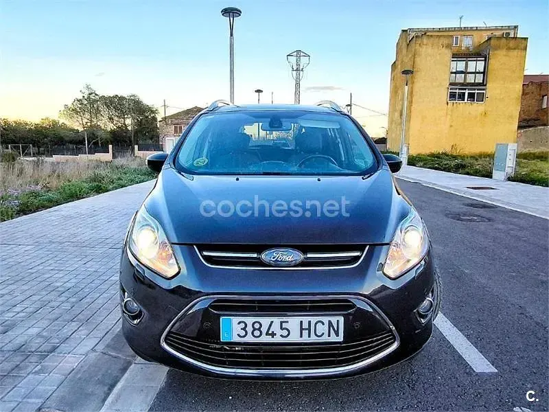 Usado Ford Grand C-Max Titanium 115 CV (84 kW) 2011 Negro Monovolumen