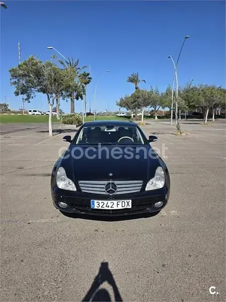 Usado Mercedes CLS350 292 CV (214 kW) 2006 Negro Berlina