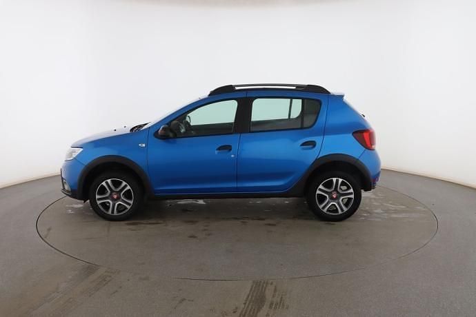 Usado Dacia Sandero 90 CV (66 kW) 2019 Azul Utilitario