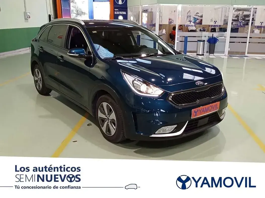 Usado Kia Niro 141 CV (103 kW) 2018 Azul SUV