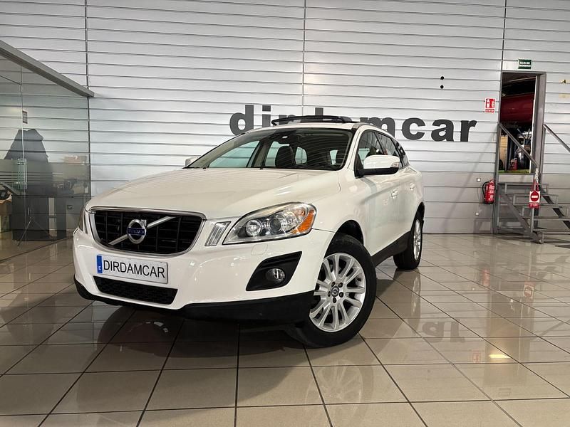 Blanco Usado 2009 Volvo XC60 Summum SUV | 13.990 € (Precio justo) - Imagen 1/4