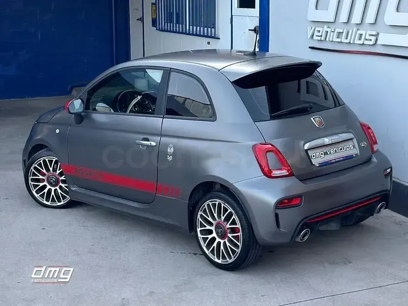 Usado Abarth 595 145 CV (106 kW) 2019 Gris / plata Berlina