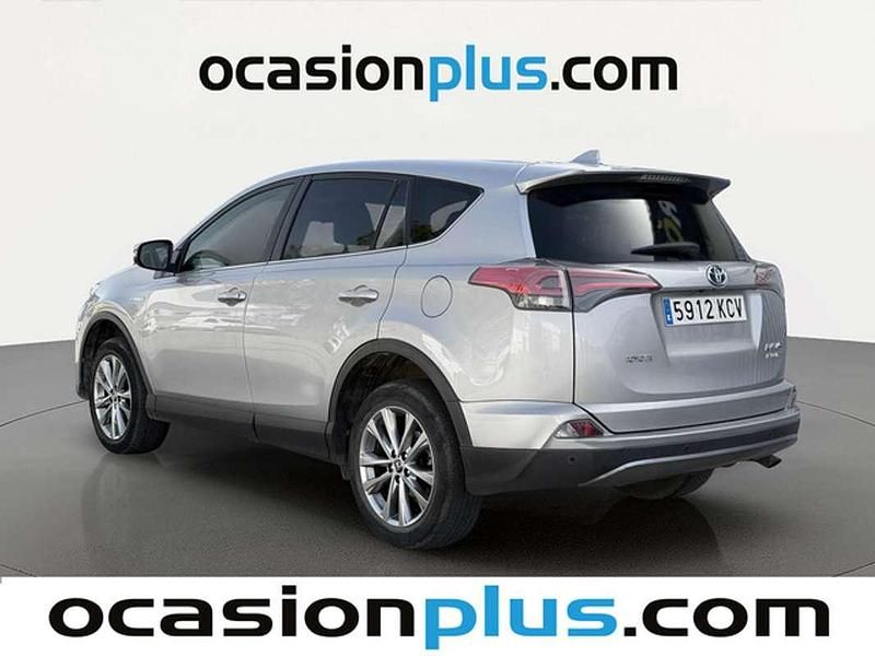 Usado Toyota RAV4 Hybrid Executive 197 CV (144 kW) 2017 Plateado SUV