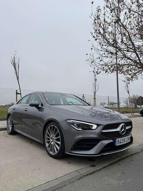 Usado Mercedes CLA200 162 CV (119 kW) 2019 Gris Coupe