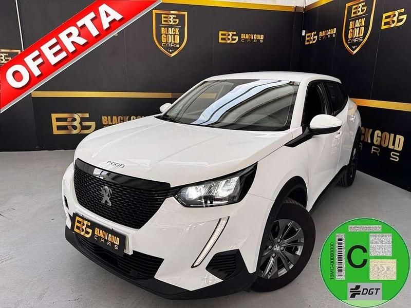 Usado Peugeot 2008 Active 110 CV (80 kW) 2022 Blanco SUV