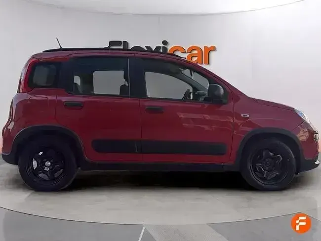 Usado Fiat Panda City Life 70 CV (51 kW) 2022 Rojo Utilitario