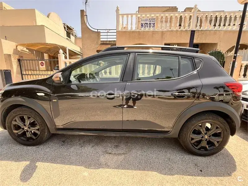 Usado Dacia Sandero Extreme 101 CV (74 kW) 2023 Negro Berlina