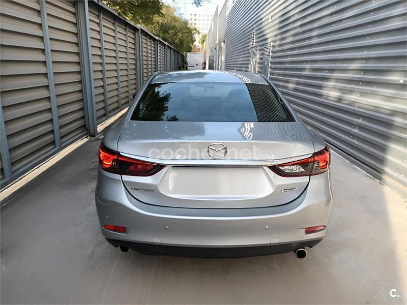 Usado Mazda 6 175 CV (128 kW) 2017 Gris / plata Berlina