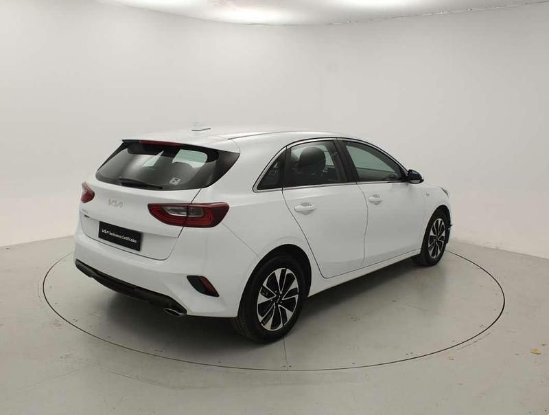 Usado Kia Ceed 101 CV (74 kW) 2025 Otro Utilitario