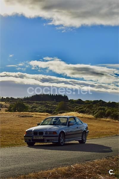 Usado BMW 325 190 CV (139 kW) 1993 Gris / plata Coupe