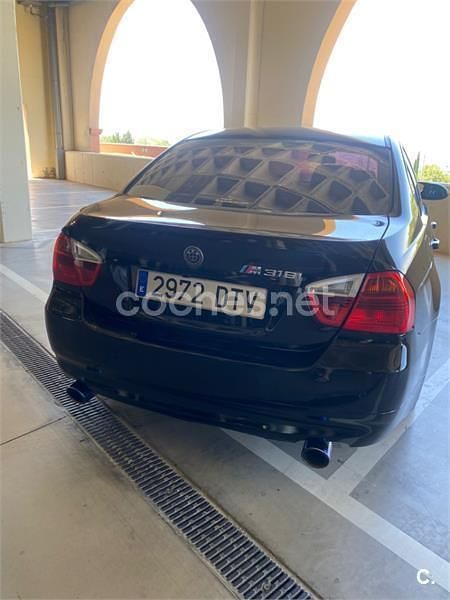 Usado BMW 318 129 CV (94 kW) 2005 Negro Berlina
