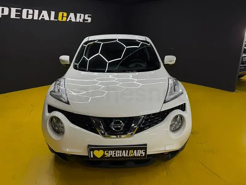 Usado Nissan Juke Acenta 115 CV (84 kW) 2015 Blanco SUV