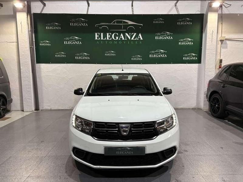 Usado Dacia Sandero Lauréate 75 CV (55 kW) 2018 Blanco Utilitario