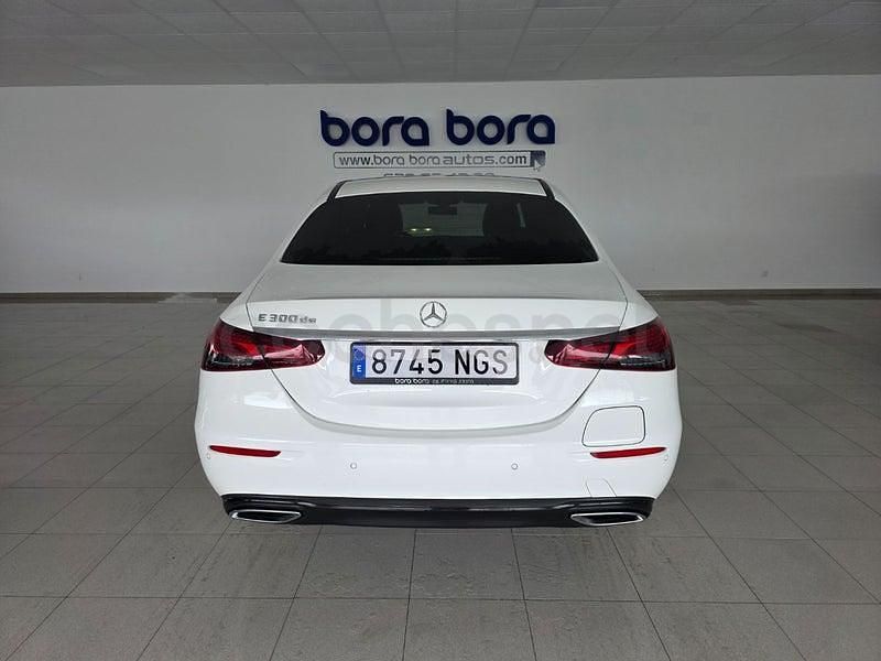Usado Mercedes E300 306 CV (225 kW) 2022 Blanco Berlina