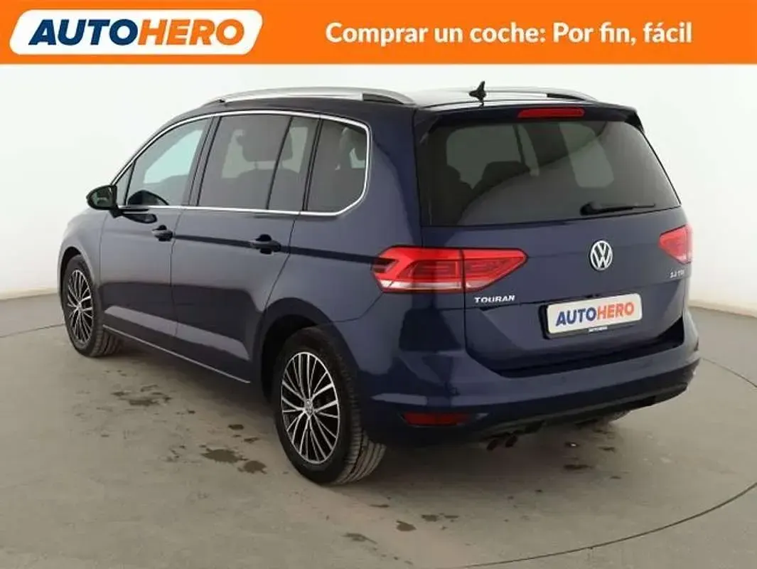 Usado VW Touran Sport 150 CV (110 kW) 2018 Azul Monovolumen