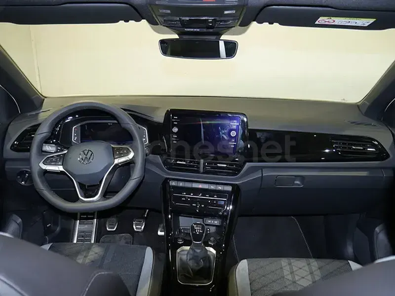 Usado VW T-Roc R-line 115 CV (84 kW) 2025 Blanco SUV