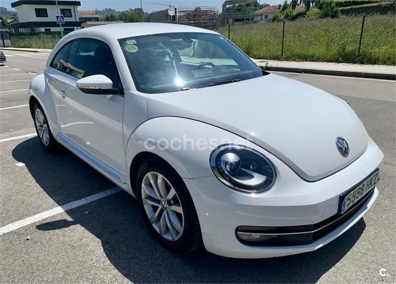 Blanco Usado 2012 VW Beetle Design Berlina | 12.490 € (Precio justo) - Imagen 1/4