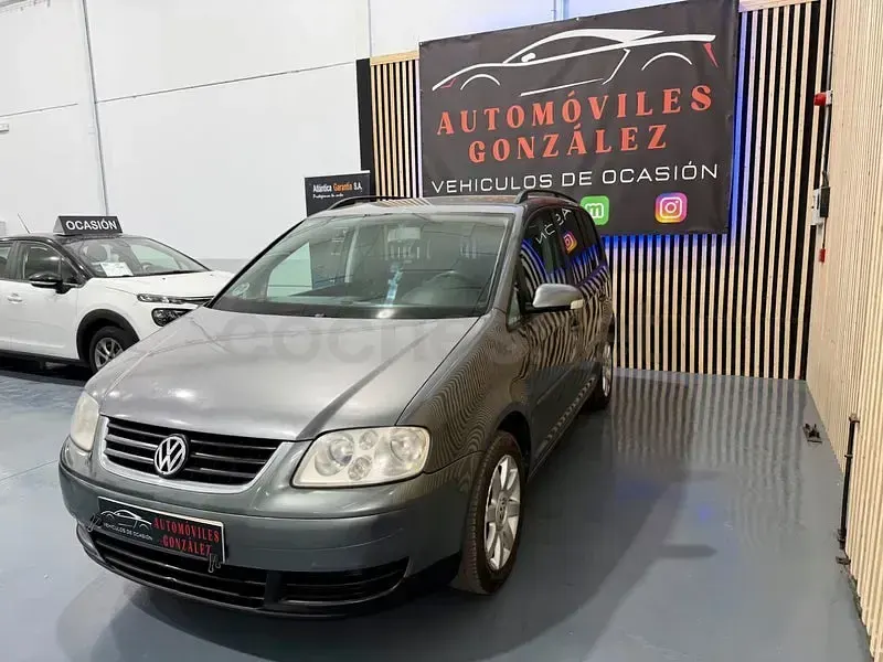 Usado VW Touran Advance 115 CV (84 kW) 2006 Azul Monovolumen