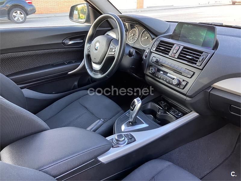Usado BMW 116 122 CV (89 kW) 2013 Negro Utilitario