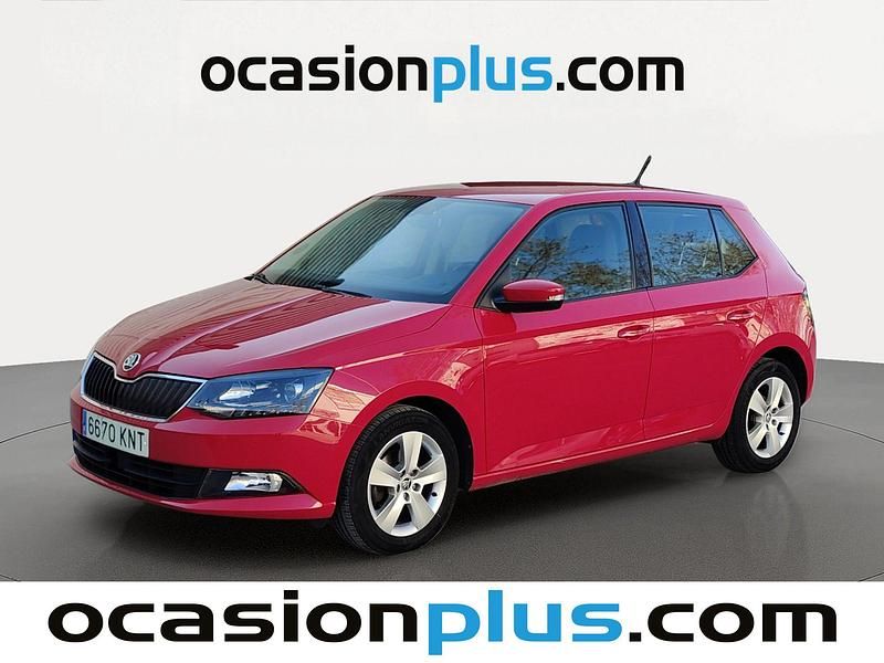 Usado Skoda Fabia 95 CV (69 kW) 2018 Rojo Utilitario