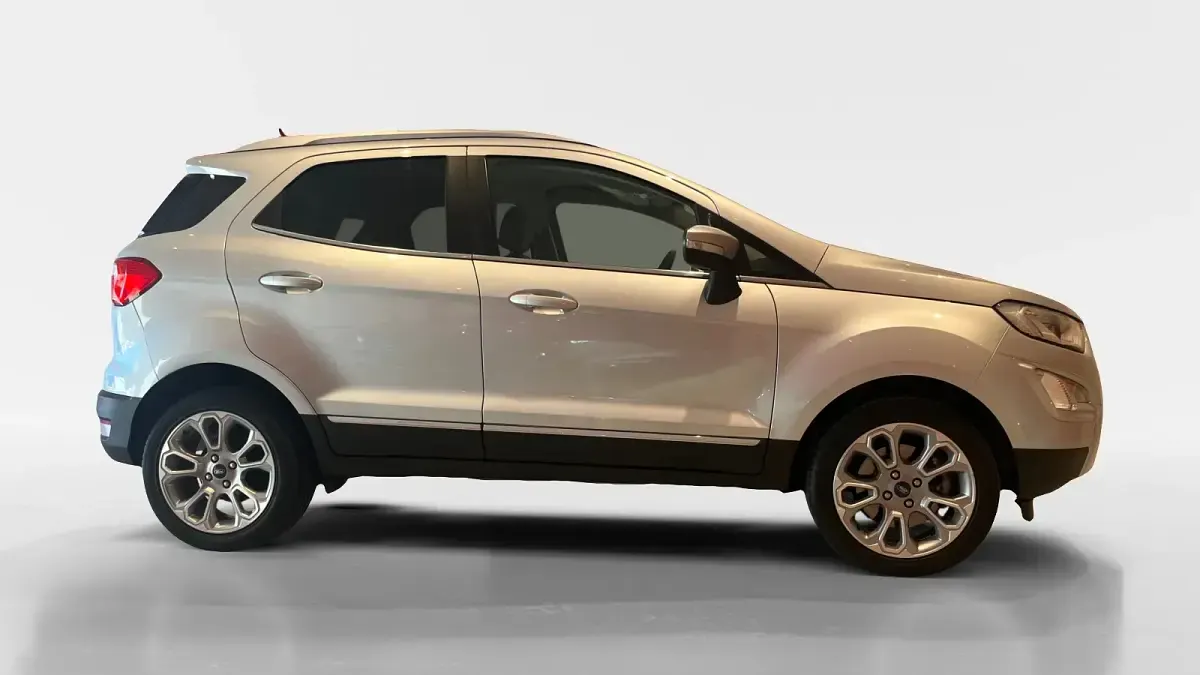 Usado Ford Ecosport Titanium 140 CV (102 kW) 2019 Gris / plata SUV