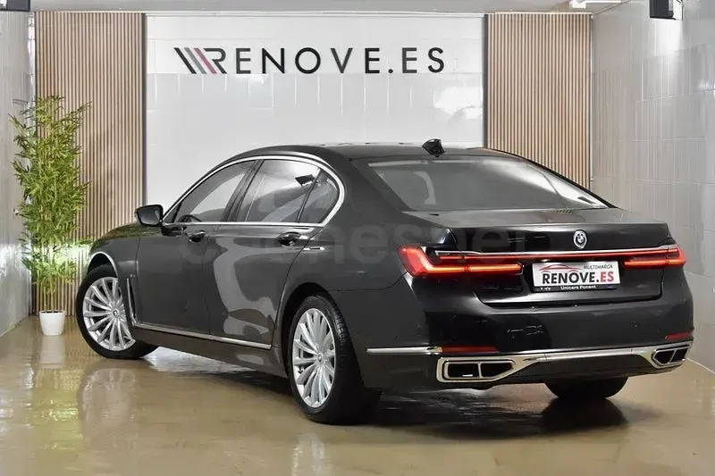 Usado BMW 730L 286 CV (210 kW) 2021 Negro Berlina