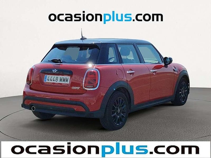 Usado Mini Cooper 136 CV (100 kW) 2023 Rojo Utilitario