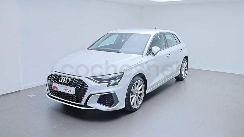 Usado Audi A3 S-Line 204 CV (150 kW) 2024 Blanco Berlina