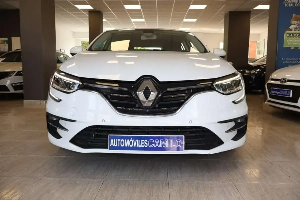 Usado Renault Mégane Business 116 CV (85 kW) 2021 Blanco Utilitario