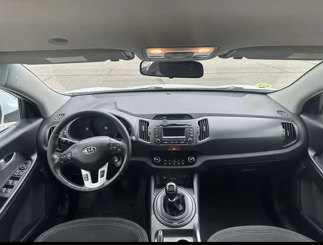 Usado Kia Sportage 114 CV (83 kW) 2014 Gris SUV