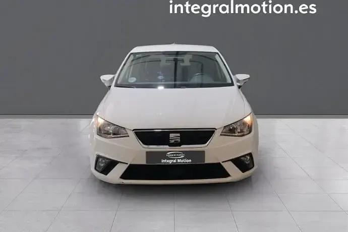 Usado Seat Ibiza Reference 74 CV (54 kW) 2018 Utilitario