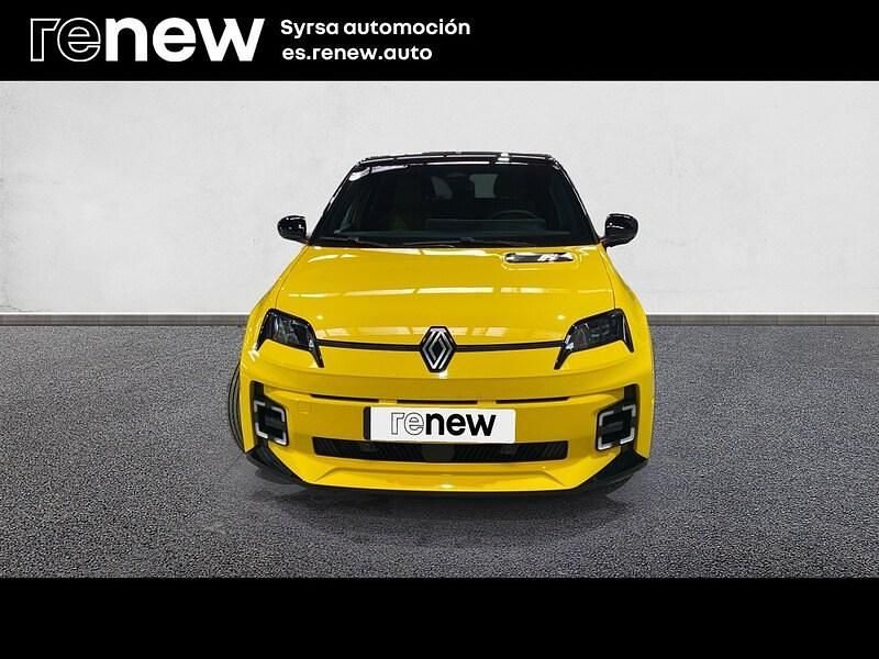 Usado Renault R5 Iconic 110 kW (150 CV) 2025 Amarillo Utilitario