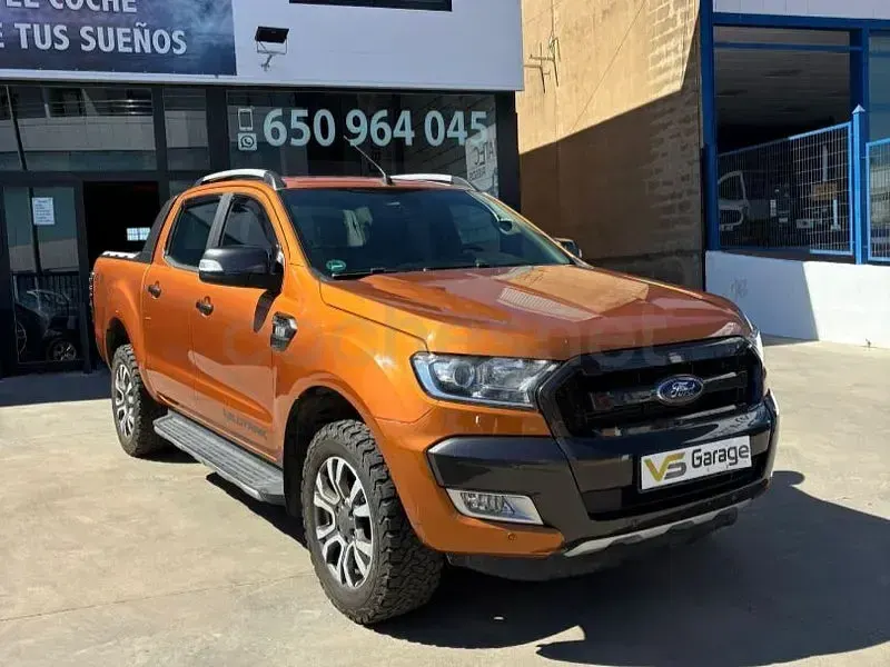 Usado Ford Ranger Wildtrack 200 CV (147 kW) 2018 Naranja Pickup/Camioneta