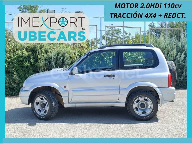 Gris / plata Usado 2005 Suzuki Grand Vitara SUV | 8500 € (Precio justo) - Imagen 1/4