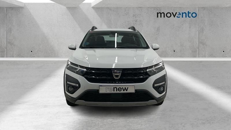 Usado Dacia Sandero Comfort 101 CV (74 kW) 2021 Blanco Berlina