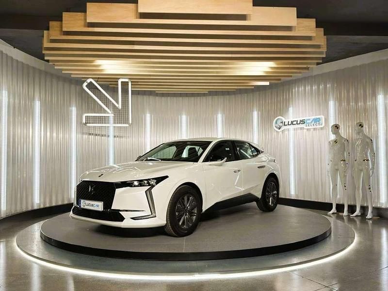 Blanco Usado 2022 DS Automobiles DS4 Bastille Utilitario | 26.900 € (Un poco caro) - Imagen 1/4